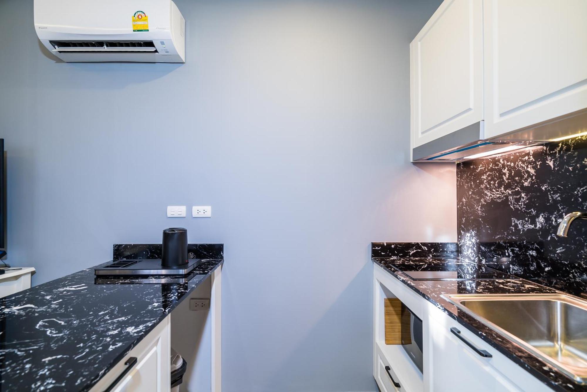 Apartment At Palmyrah Surin By Lofty Chambre photo